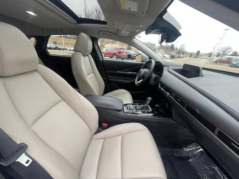 Used 2025 MAZDA CX-30 AWD 2.5 S w/ Preferred Package image 11