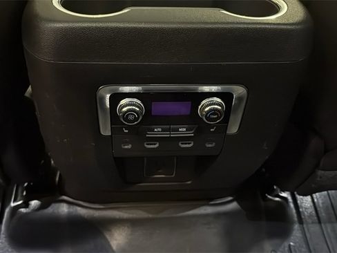 Used 2021 GMC Yukon AT4 w/ AT4 Premium Plus Package image 22