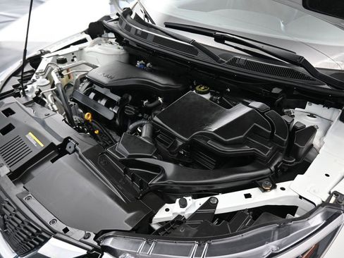 Used 2022 Nissan Rogue Sport S image 44