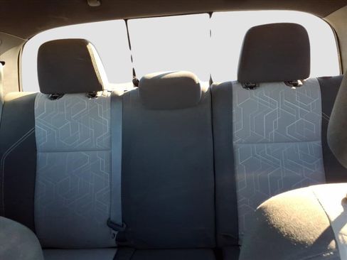 Used 2023 Toyota Tacoma TRD Off-Road image 19