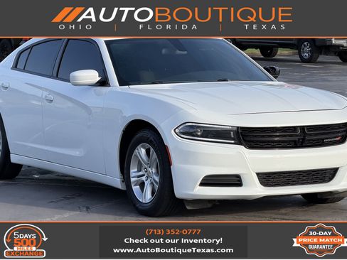 Used 2022 Dodge Charger SXT RWD image 1
