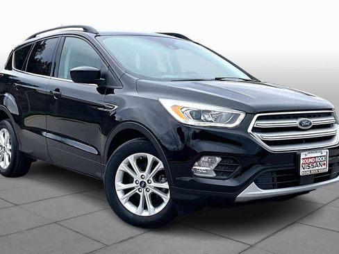Used 2018 Ford Escape SEL w/ Ford Safe & Smart Package image 2
