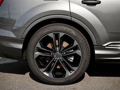 New 2026 Audi Q7 3.0T Premium Plus image 6
