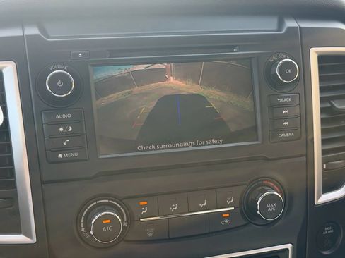 Used 2019 Nissan Titan S w/ S Utility Package image 11