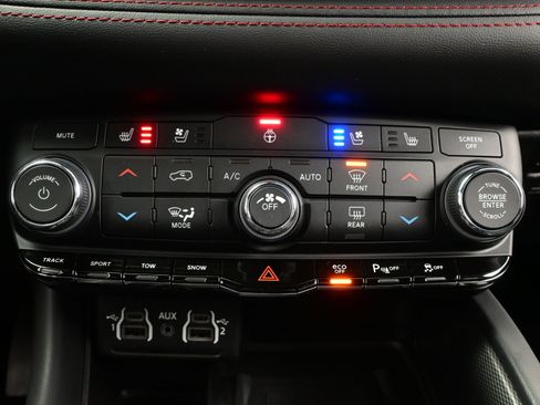 Used 2024 Dodge Durango R/T w/ Tow 'N Go Package image 22