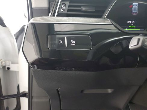 Certified 2021 Audi e-tron Premium Plus w/ Premium Plus Package image 14