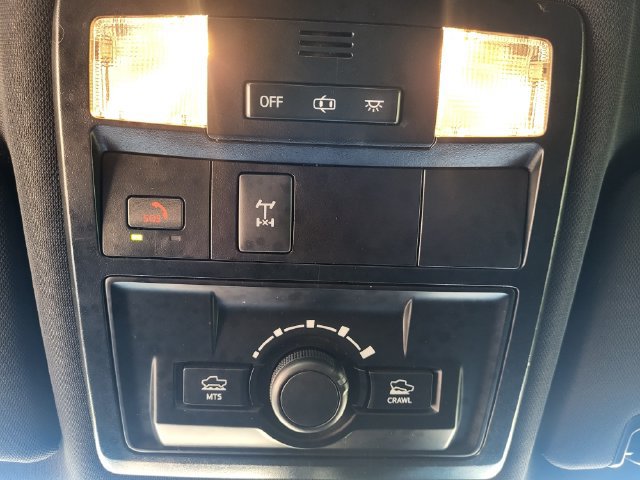 Used 2022 Toyota Tacoma TRD Off-Road AWD/4WD image 20