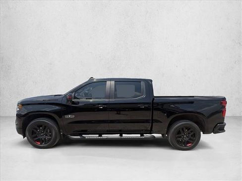 Used 2023 Chevrolet Silverado 1500 RST w/ Redline Edition RWD image 2