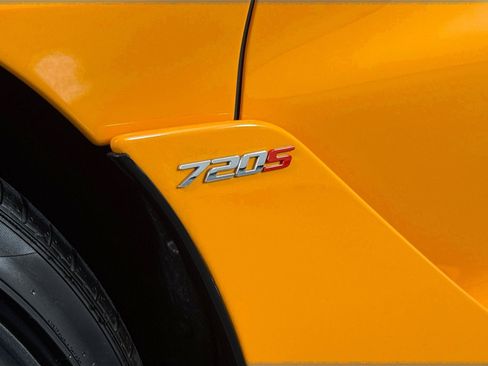 Used 2022 McLaren 720S Spider RWD image 45