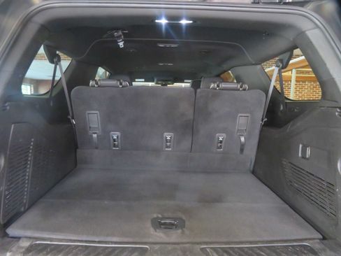 Used 2021 GMC Yukon XL SLT RWD image 48