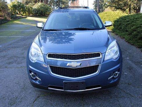 Used 2011 Chevrolet Equinox LTZ image 11