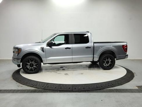 Used 2023 Ford F150 XLT RWD image 5