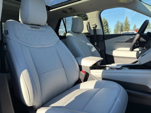 New 2026 Ford Explorer Platinum w/ LUX Leather Package image 33