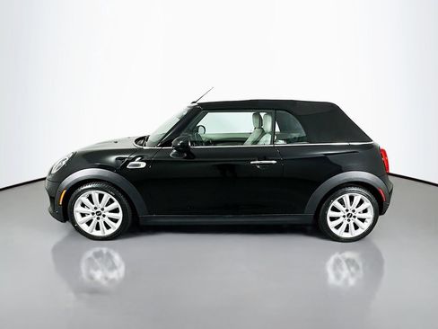 Used 2018 MINI Cooper Convertible image 2