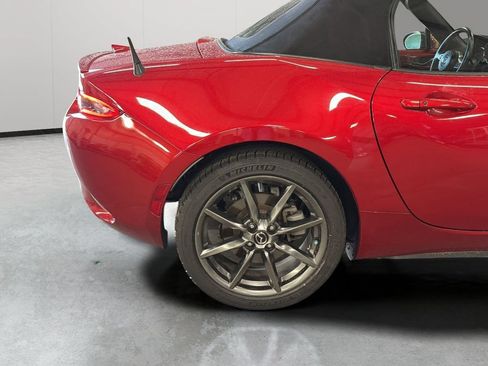 Used 2016 MAZDA MX-5 Miata Grand Touring RWD image 35