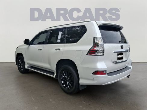 Used 2023 Lexus GX 460 Premium w/ Premium Package AWD/4WD image 4