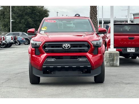 Used 2026 Toyota Tacoma SR5 AWD/4WD image 8