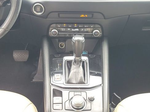 Used 2020 MAZDA CX-5 Touring FWD image 16