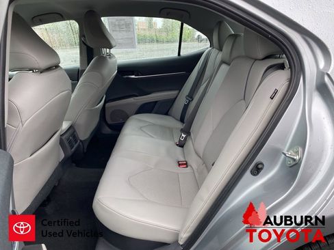 Certified 2021 Toyota Camry XLE FWD image 22