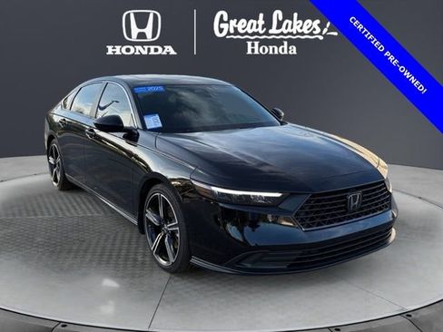 Certified 2025 Honda Accord Sport image 1