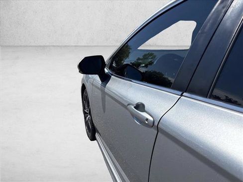 Used 2023 Toyota Camry SE FWD image 30