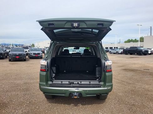 Used 2022 Toyota 4Runner Limited AWD/4WD image 28