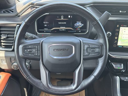 Used 2025 GMC Sierra 2500 Denali Ultimate AWD/4WD image 31