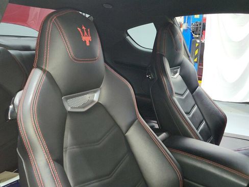 Used 2016 Maserati GranTurismo Sport RWD image 27