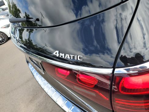 New 2026 Mercedes-Benz GLS 580 4MATIC image 5