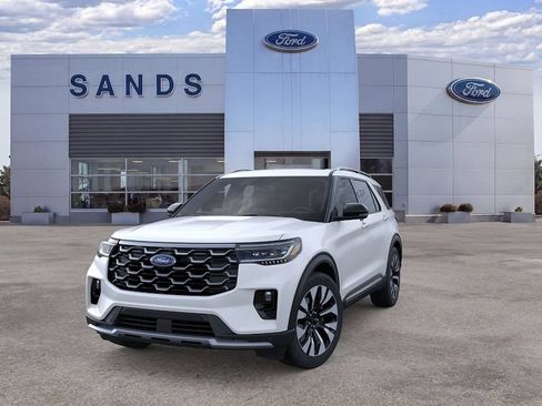 New 2026 Ford Explorer Platinum w/ LUX Leather Package AWD/4WD image 2