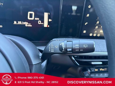 New 2026 Nissan Kicks SV w/ SV Premium Package FWD image 24