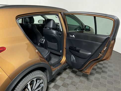 Used 2019 Kia Sportage EX w/ EX Technology Package AWD/4WD image 35