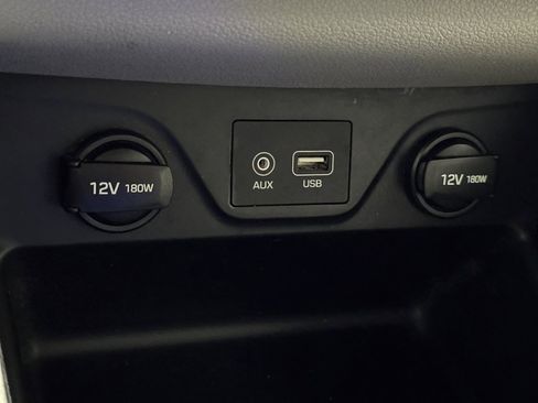 Used 2019 Hyundai Tucson SE image 27