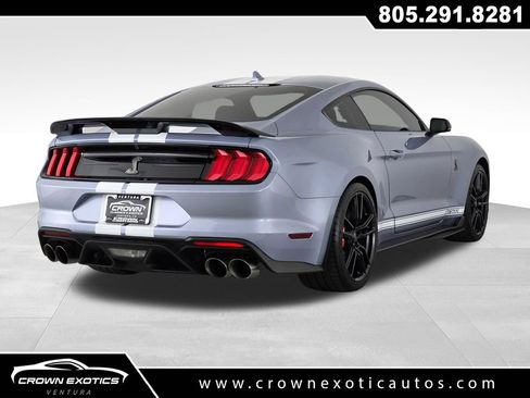 Used 2022 Ford Mustang Shelby GT500 w/ Technology Package RWD image 7