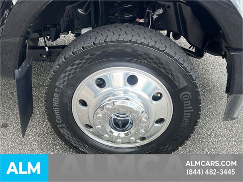 Used 2025 Ford F450 Platinum w/ Snow Plow Prep Package image 15