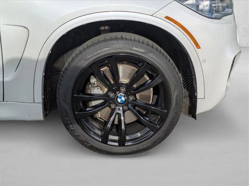 Used 2018 BMW X5 xDrive50i image 24