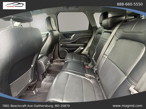 Used 2022 Lincoln Corsair AWD w/ Premium Package image 9