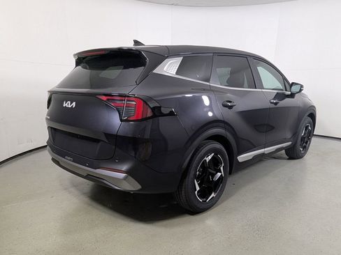 New 2026 Kia Sportage EX FWD image 7