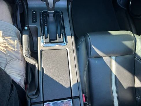 Used 2011 Ford Mustang GT Premium image 16