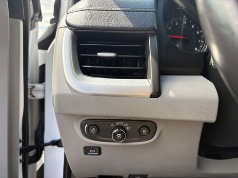 Used 2022 GMC Terrain SLT AWD/4WD image 19