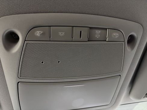 Used 2022 Nissan Rogue Sport SV AWD/4WD image 21