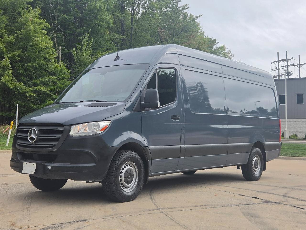 Used 2019 Mercedes-Benz Sprinter 170 image 1