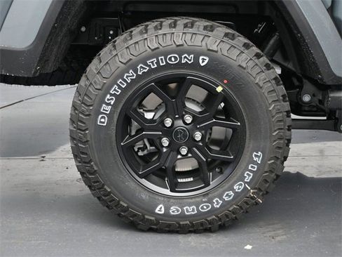 New 2026 Jeep Gladiator Willys image 32