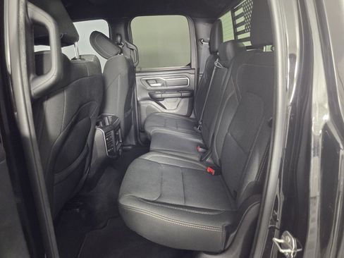 Used 2021 RAM 1500 Big Horn AWD/4WD image 25