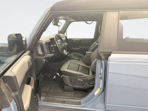 Used 2023 Ford Bronco Black Diamond AWD/4WD image 10