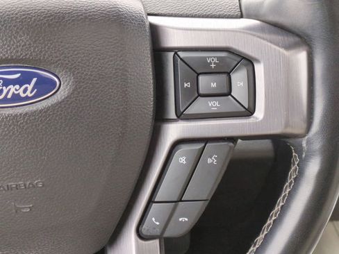 Used 2019 Ford Expedition Platinum image 29