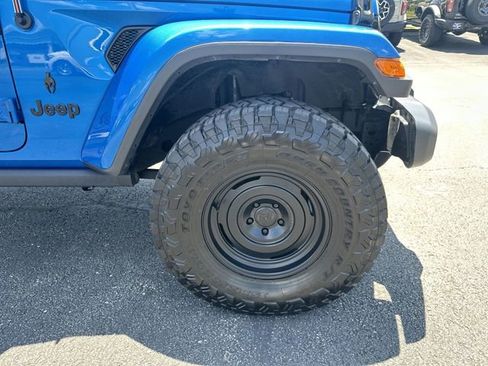 Used 2022 Jeep Gladiator Sport AWD/4WD image 20