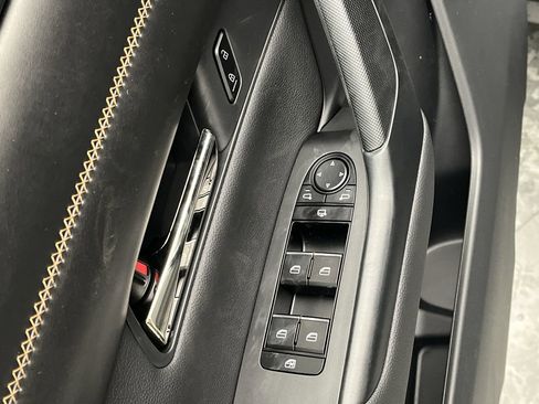 Used 2025 MAZDA CX-50 2.5 Hybrid w/ Premium Plus Pkg image 8