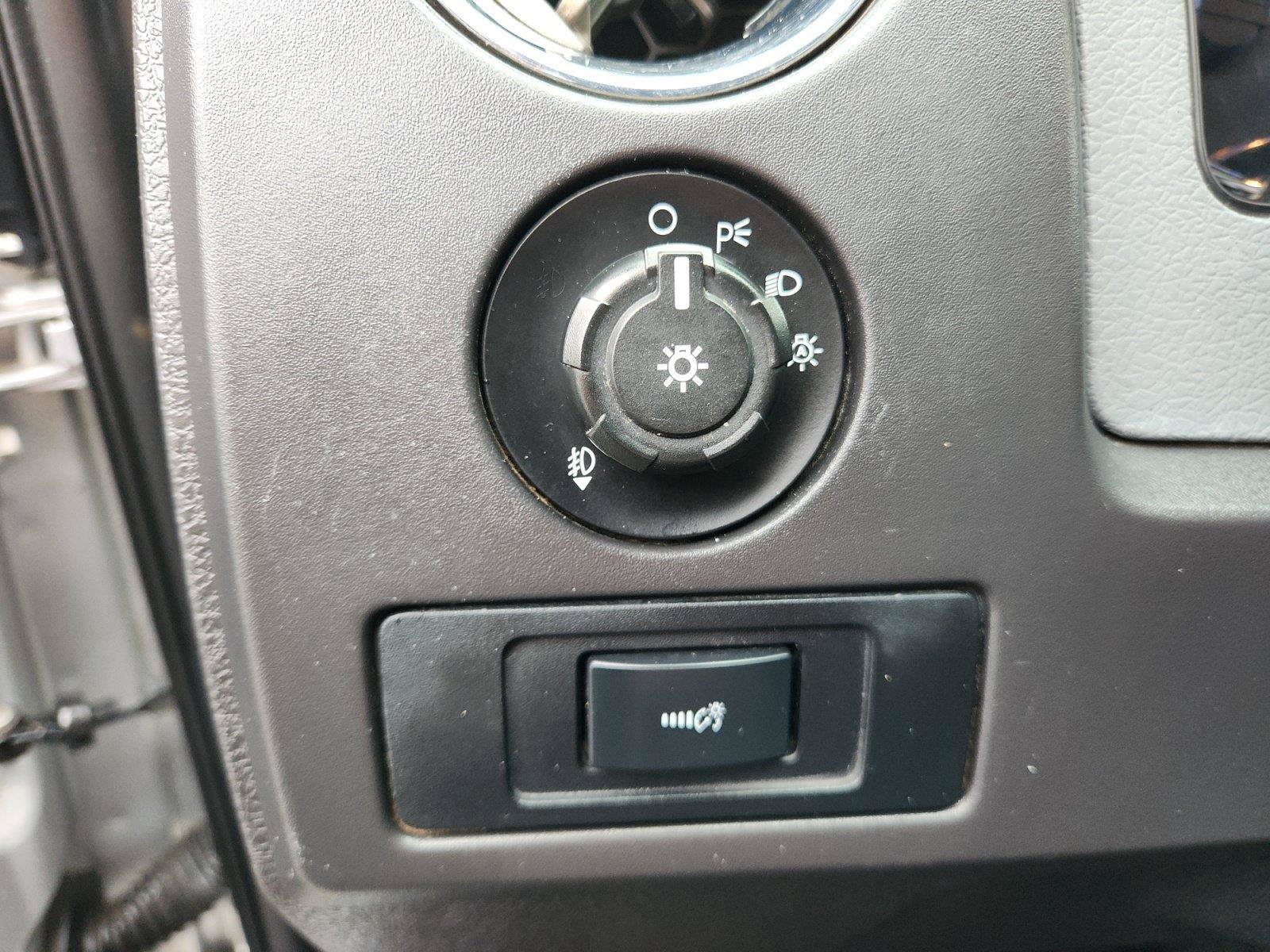 Used 2012 Ford F150 XLT w/ XLT Chrome Pkg AWD/4WD image 17