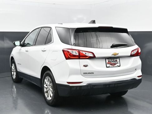 Used 2019 Chevrolet Equinox LT FWD image 4
